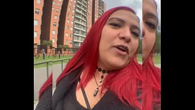 Sami Owens pleasures in the calle