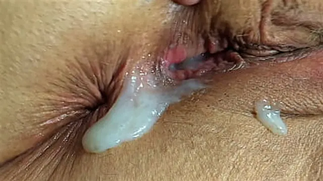 Black cock🌭 deep throating and cum filling my big bbw mature wet pussy✌ close up