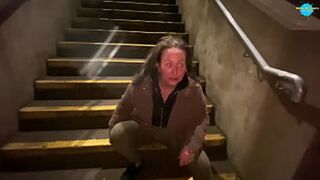 Cracky the hustler finally gets a blowjob