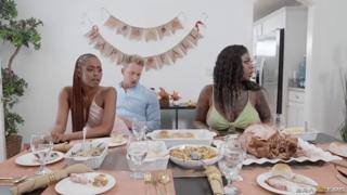 Party of Pussy✌ Pounding for Thanksgiving Gratitude