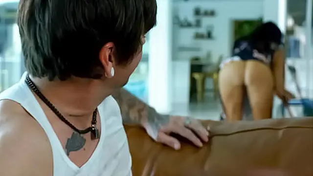 Staring at My milf′s Secret🤫 Tushie During a Clean