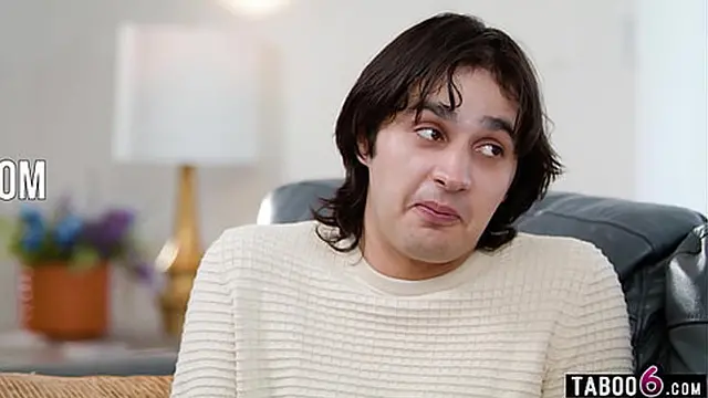 boyfriend made his hot lesbian mature milf doubt her sexuality